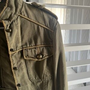 Des vêtements divers